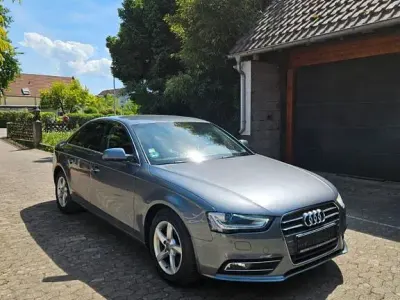 Gebraucht Audi A4 Ambiente 170 PS (125 kW) 2012 Limousine