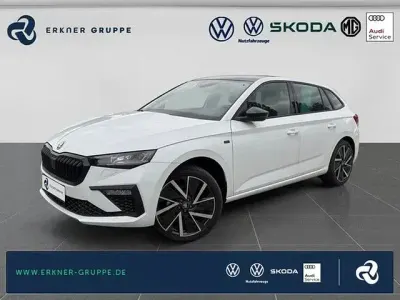 Neu Skoda Scala Tour 116 PS (85 kW) 2025 Moonweiss metallic Kleinwagen