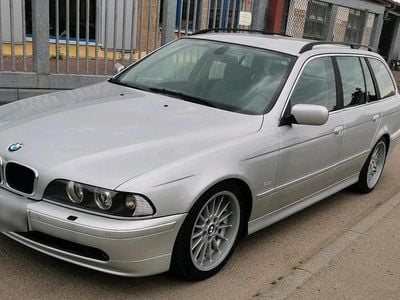 BMW 525