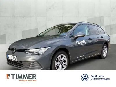 Gebraucht VW Golf VII Life 150 PS (110 kW) 2021 Delfingrau metallic Kleinwagen