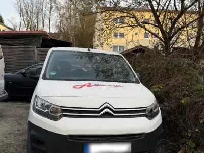 Used Citroën Berlingo 131 HP (96 kW) 2020 White Minivan