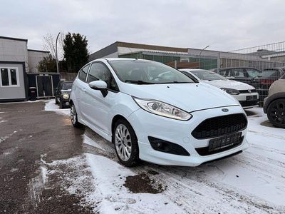 Weiß Gebraucht 2013 Ford Fiesta Sport Kleinwagen | 6.699 € (Fairer Preis)