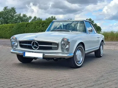 Gebraucht Mercedes 230 170 PS (125 kW) 1965 Papyrusweiß (717g) Cabrio