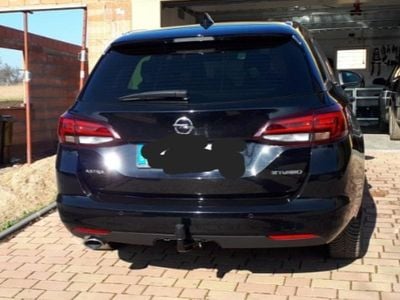 Gebraucht Opel Astra 160 PS (117 kW) 2016 Schwarz Kombi