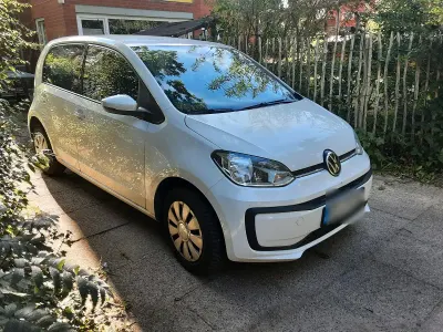 Gebraucht VW up! 68 PS (50 kW) 2021 Weiß Kleinwagen