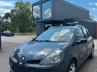 Gebraucht Renault Clio GrandTour 101 PS (74 kW) 2008 Grau Kombi