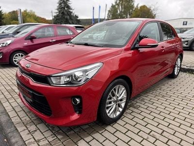 Rot metallic Gebraucht 2017 Kia Rio DREAM-TEAM Edition | 12.220 € (Guter Preis)