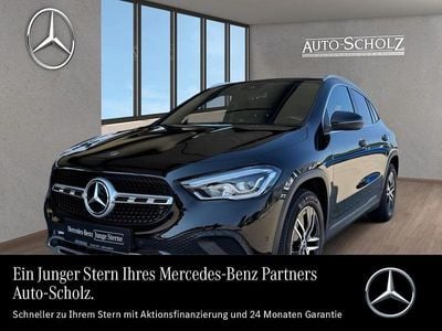 Mercedes GLA220