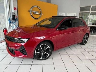 Rot Gebraucht 2024 Opel Astra Limousine | 24.998 € (Fairer Preis)