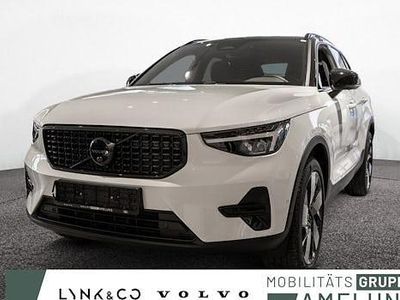 Neu Volvo XC40 Plus 163 PS (119 kW) 2026 Weiß SUV