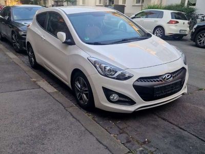 gebraucht Hyundai i30 1.6 CRDi Style