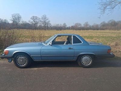 Gebraucht Mercedes 560 231 PS (169 kW) 1987 Blau Cabrio
