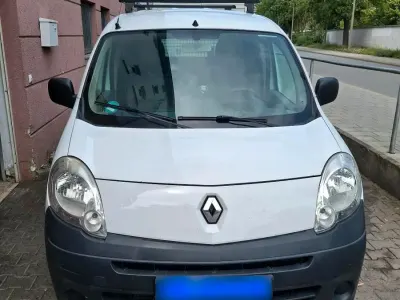 Gebraucht Renault Kangoo 90 PS (66 kW) 2009 Weiß Limousine