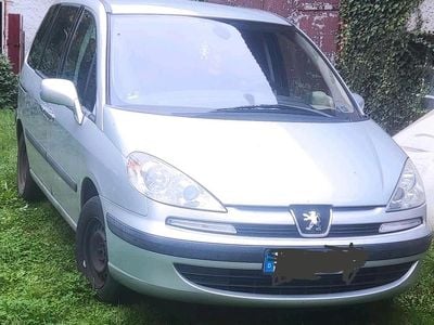 Peugeot 807