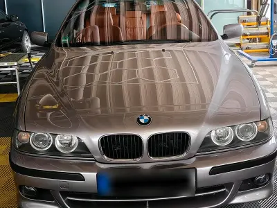 Gebraucht BMW 540 M Sport 286 PS (210 kW) 1998 Silber Kombi