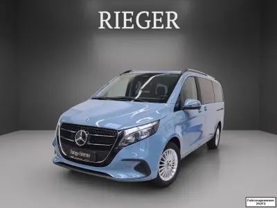 Gebraucht Mercedes V220 163 PS (119 kW) 2025 Blau Van / Kleinbus
