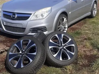Gebraucht Opel Vectra 150 PS (110 kW) 2007 Silber Kombi
