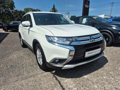 Gebraucht Mitsubishi Outlander 150 PS (110 kW) 2017 Weiß SUV