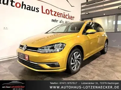 Gebraucht VW Golf VII Sound 150 PS (110 kW) 2018 Gelb Limousine