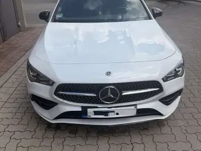 Gebraucht Mercedes CLA200 AMG line 163 PS (119 kW) 2023 Coupé