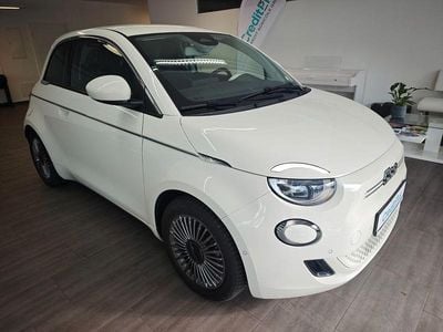 Gebraucht Fiat 500e Comfort 86 kW (118 PS) 2023 Weiß Kleinwagen