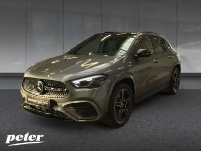 Usata Mercedes GLA200 AMG 163 CV (119 kW) 2026 Grigio SUV