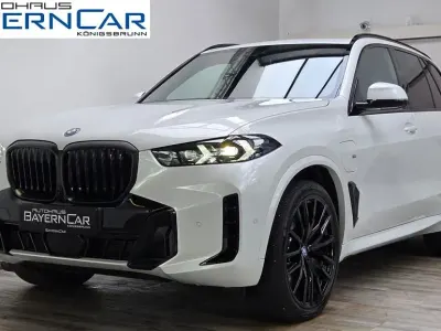 Gebraucht BMW X5 M Sport 489 PS (359 kW) 2025 (0a96) mineralweiss metallic SUV