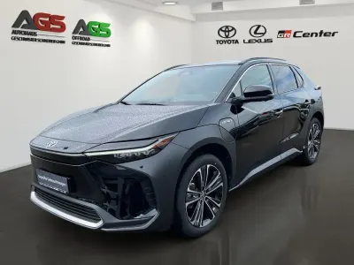 Gebraucht Toyota bZ4X Basis 150 kW (204 PS) 2023 Schwarz SUV