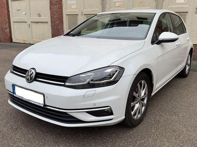 Gebraucht VW Golf VII Highline 150 PS (110 kW) 2017 Weiß Limousine