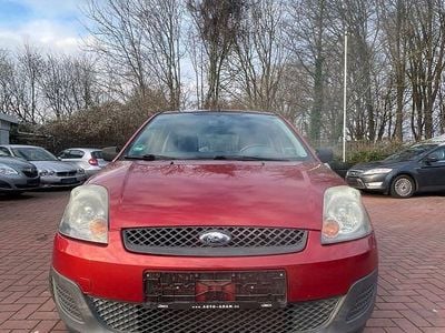 Gebraucht Ford Fiesta Ambiente 60 PS (44 kW) 2006 Rot Kleinwagen