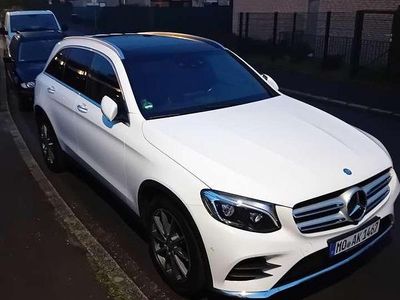 Usata Mercedes GLC250 AMG line 204 CV (150 kW) 2016 Bianco SUV
