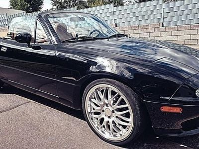 Gebraucht Mazda MX5 116 PS (85 kW) 1992 Schwarz Cabrio
