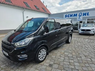 Gebraucht Ford Tourneo 185 PS (136 kW) 2021 Agate black Van / Kleinbus