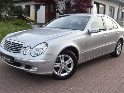Brugt Mercedes E220 150 HK (110 kW) 2002 Sølv Sedan