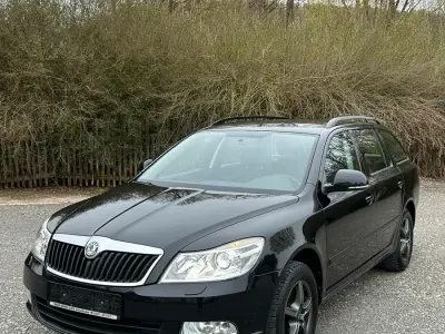Gebraucht Skoda Octavia 122 PS (89 kW) 2009 Schwarz Kombi