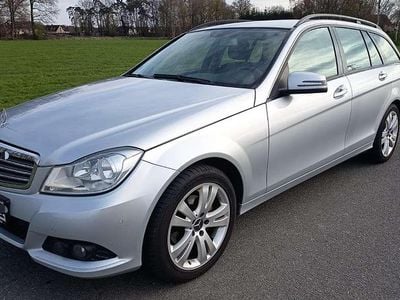 Usata Mercedes C200 Elegance 136 CV (100 kW) 2013 Argento Station wagon