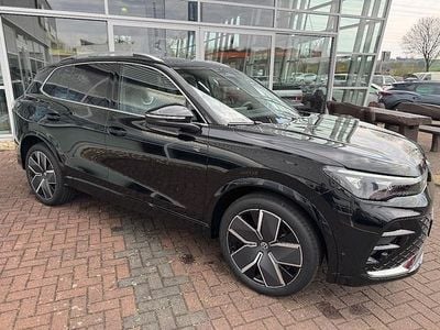 Neu VW Tiguan R-line 150 PS (110 kW) 2025 Schwarz SUV
