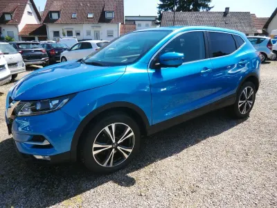 Gebraucht Nissan Qashqai 140 PS (102 kW) 2020 Blau SUV