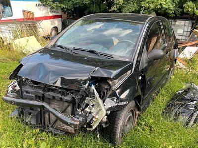 Second-hand Citroën C2 VTR Sport 74 CP (54 kW) 2004 Negru Hatchback