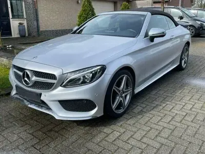 Gebraucht Mercedes C180 AMG line 156 PS (114 kW) 2017 Silber Cabrio
