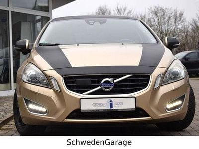 Gebraucht Volvo V60 Summum 330 PS (242 kW) 2011 Gold Kombi