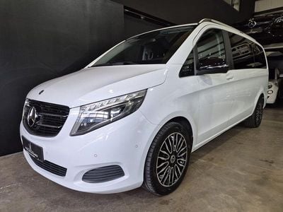 Gebraucht Mercedes V250 Night 190 PS (139 kW) 2019 Weiß Van / Kleinbus