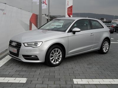 gebraucht Audi A3 1.2 TFSI KLIMA+XENON+SITZH+EINPARKH.+FREISPRECH