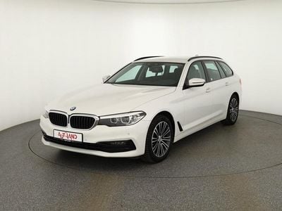 Weiß Gebraucht 2020 BMW 520 Sport Line Limousine | 27.990 € (Fairer Preis)