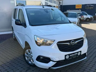 Gebraucht Opel Combo Life Ultimate 131 PS (96 kW) 2023 Casabl/arctic/eisweiss/kaolin Van / Kleinbus
