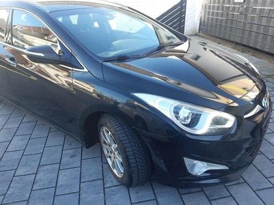 Gebraucht Hyundai i40 Style 136 PS (100 kW) 2013 Schwarz Kombi