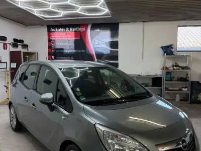 Gebraucht Opel Meriva 140 PS (102 kW) 2011 Grau Van / Kleinbus