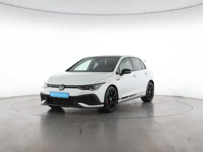 Gebraucht VW Golf VIII GTI Clubsport 300 PS (220 kW) 2023 Oryxweiss perlmutteffekt (metallic) Limousine