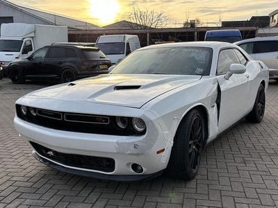 Gebraucht Dodge Challenger 375 PS (275 kW) 2016 Weiß Coupé