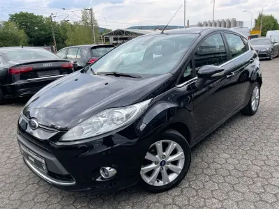 Gebraucht Ford Fiesta Titanium 95 PS (69 kW) 2012 Schwarz Limousine